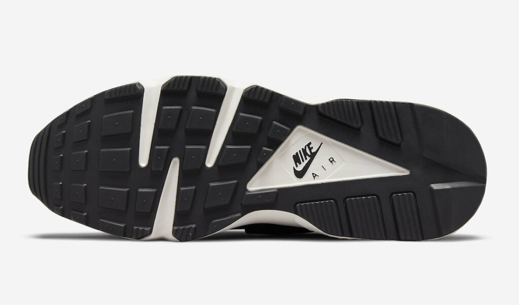 Nike Air Huarache Off Noir White Black DQ8572-001 Fecha de Lanzamiento