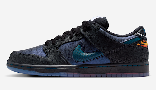 Bluetile x Nike SB Dunk Low