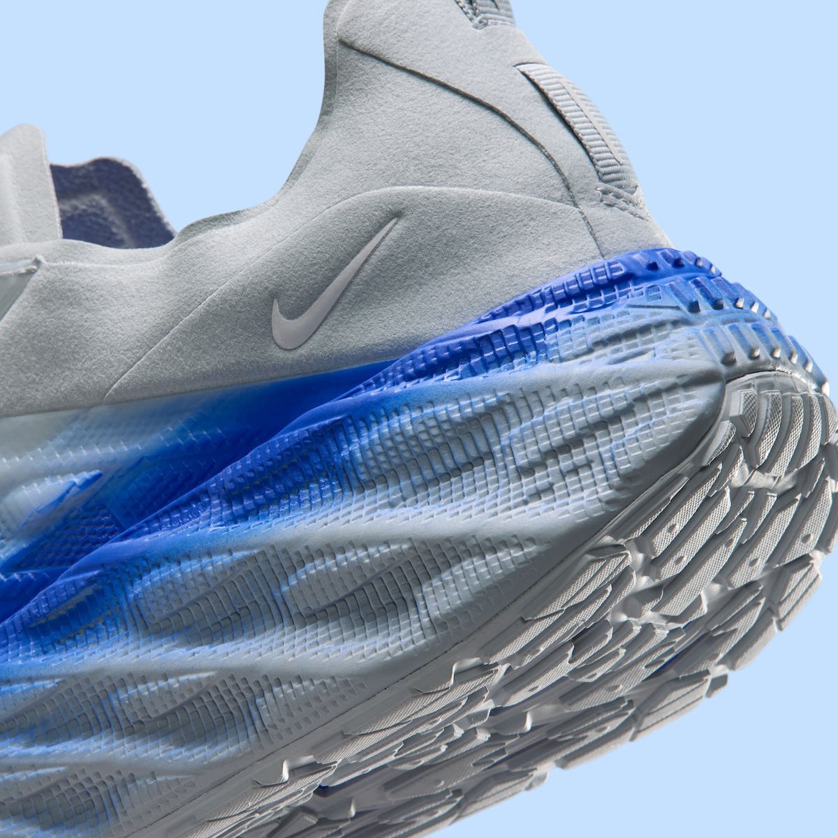 Nike Ava Edge Surfaces Ahead of Summer/Fall 2026 Release